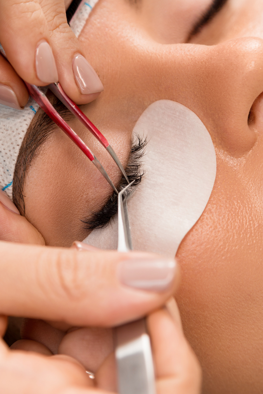 Procedure of Eyelashes Extension